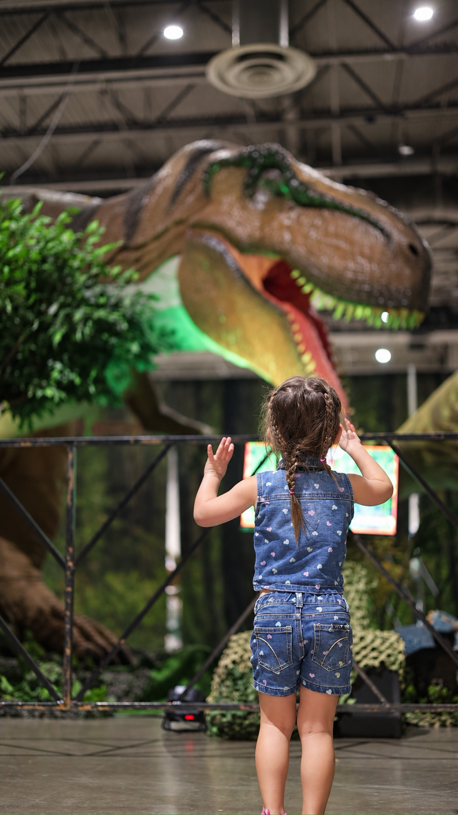 Jurassic Quest St. Charles, MO 2026 Nov 20-22 program photo 3